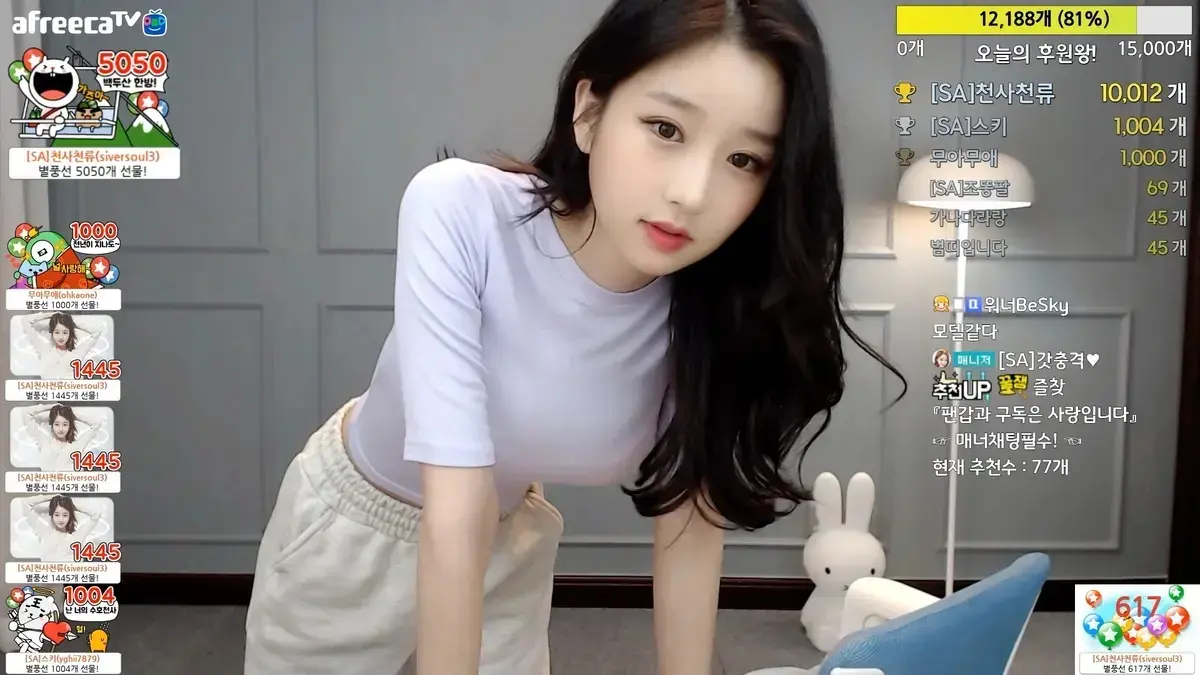 《onlyfans每日大赛》徐雅终极完整版_抖音最火徐雅高能片段合集_onlyfans每日大赛1080P高清无删减_onlyfans免费在线观看完整版_