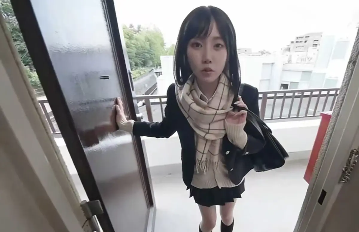 《泡在我家的辣妹-真人版》HD高清全集在线观看-《泡在我家的辣妹》满天星系列未删减版免费播放-1080P蓝光画质无广告流畅观看