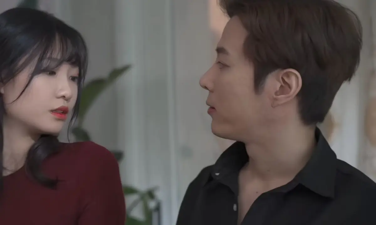 尹律主演《债务人的妻子》未删减高清完整版免费在线观看-韩国电影债务人的妻子蓝光无广告全集播放-星空影院完整版资源
