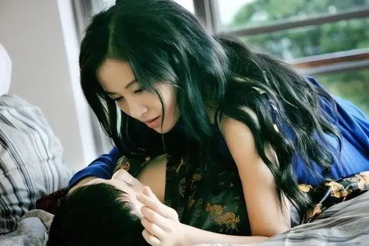《嫂嫂情事》未删减版HD高清在线观看-《嫂嫂情事》1080P完整版免费播放-无广告流畅观看