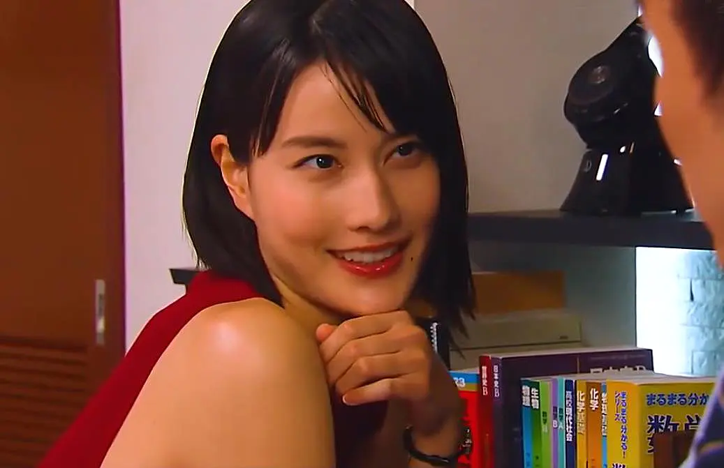 《美味的家教》未删减版高清免费在线观看-韩国电影家庭教师2完整版无广告播放-满天星影院《美味的家教》中字超清4K版免费看-VS影院
