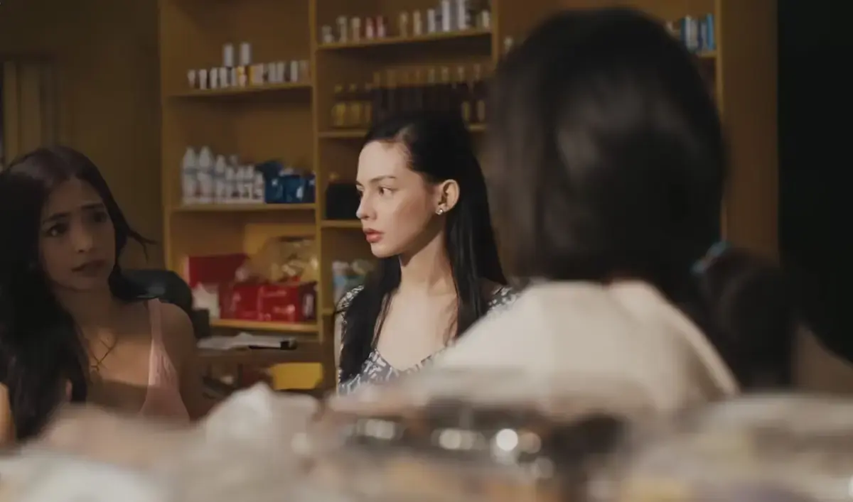 《奶油馅饼》菲律宾电影高清在线观看-安杰尔卡斯特罗主演完整版-蓝光中字无广告免费播放