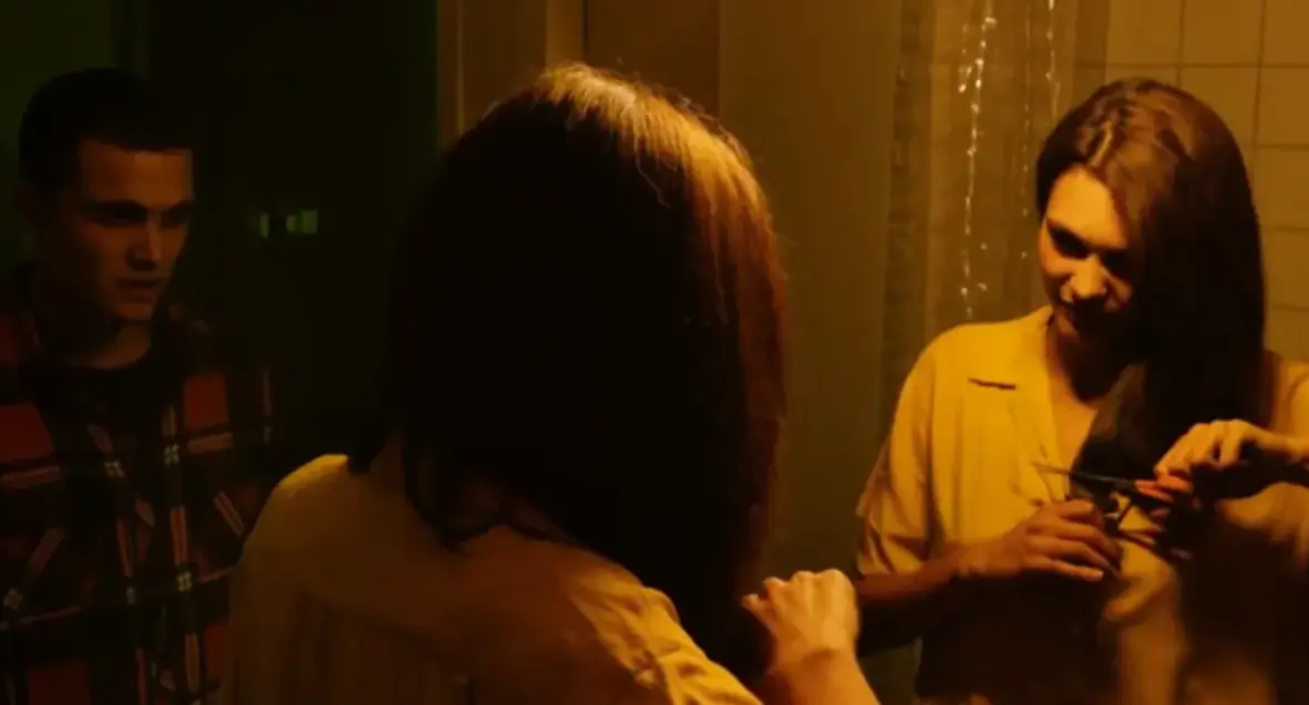 《爱恋》电影在线观看完整版高清_1080P超清无删减版免费看_《爱恋》策驰影院独家HD资源_爱情电影全集流畅播放无广告