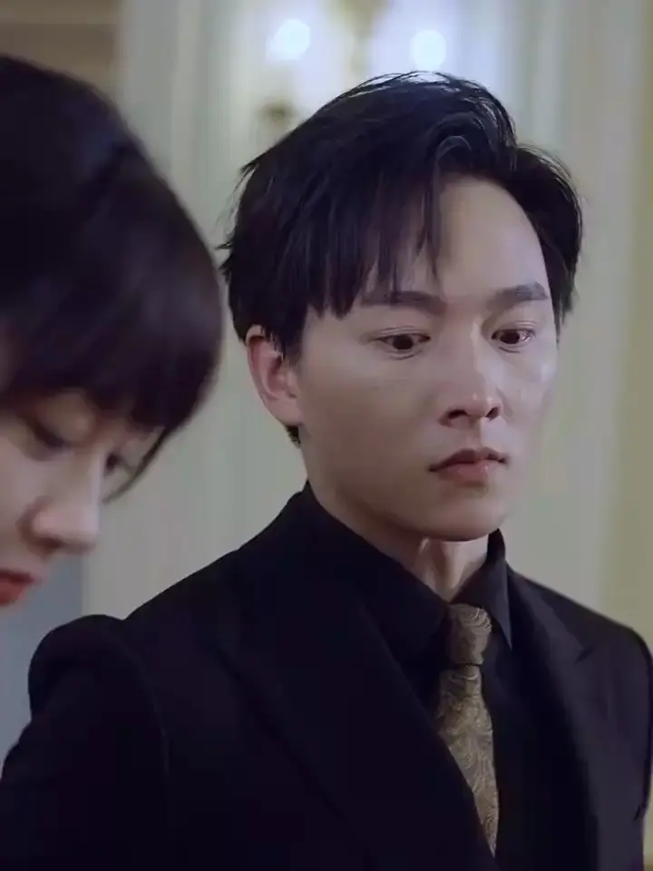 不与梨花同梦短剧全集在线观看-免费高清播放完整版-百度云/迅雷资源下载